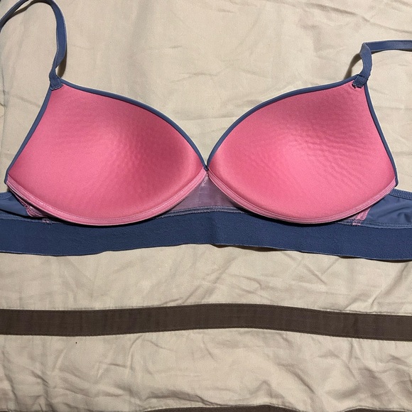 PINK Bra - Picture 4 of 7